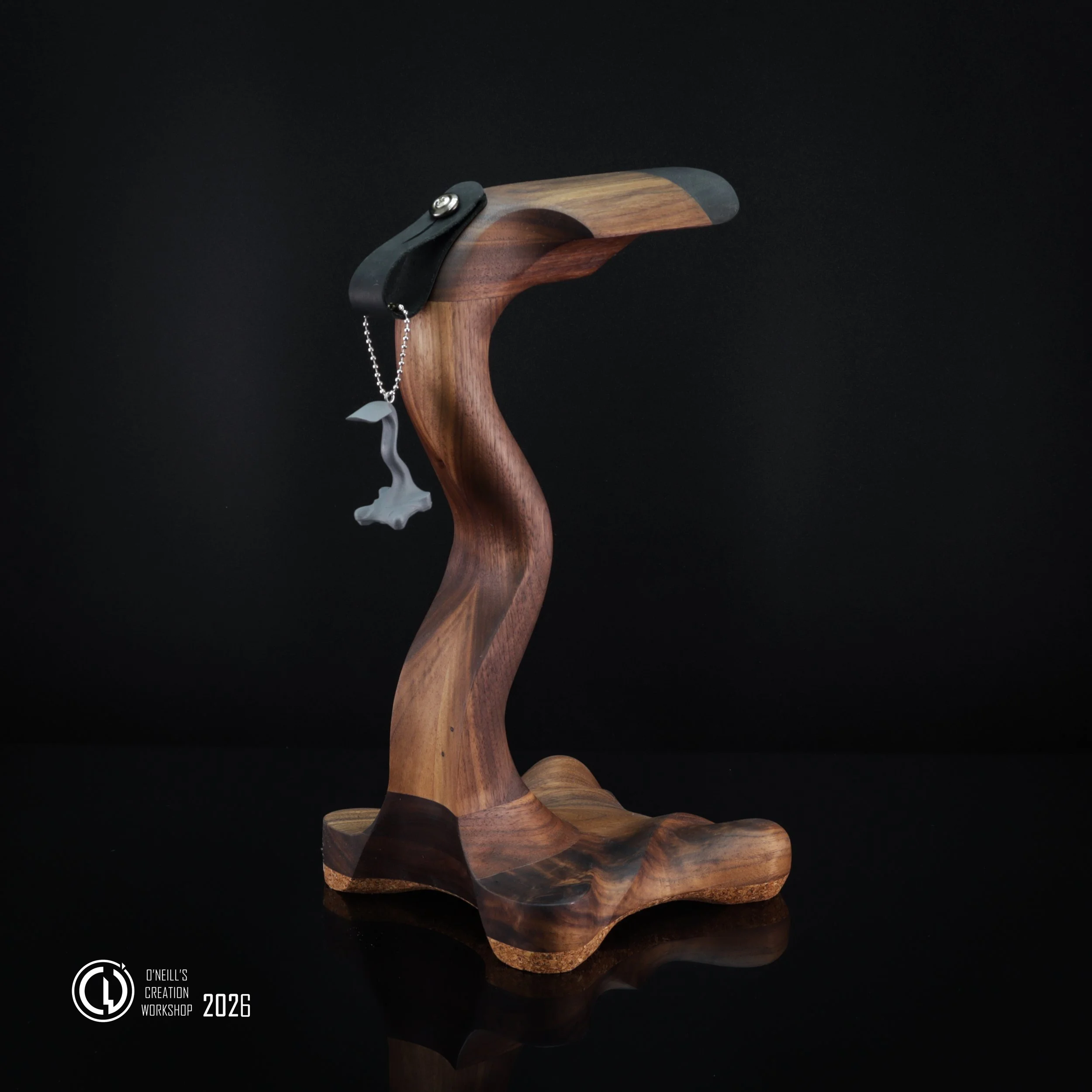 Black-walnut-rounded-1-grumpy-goose-headphone-stand (3).jpg