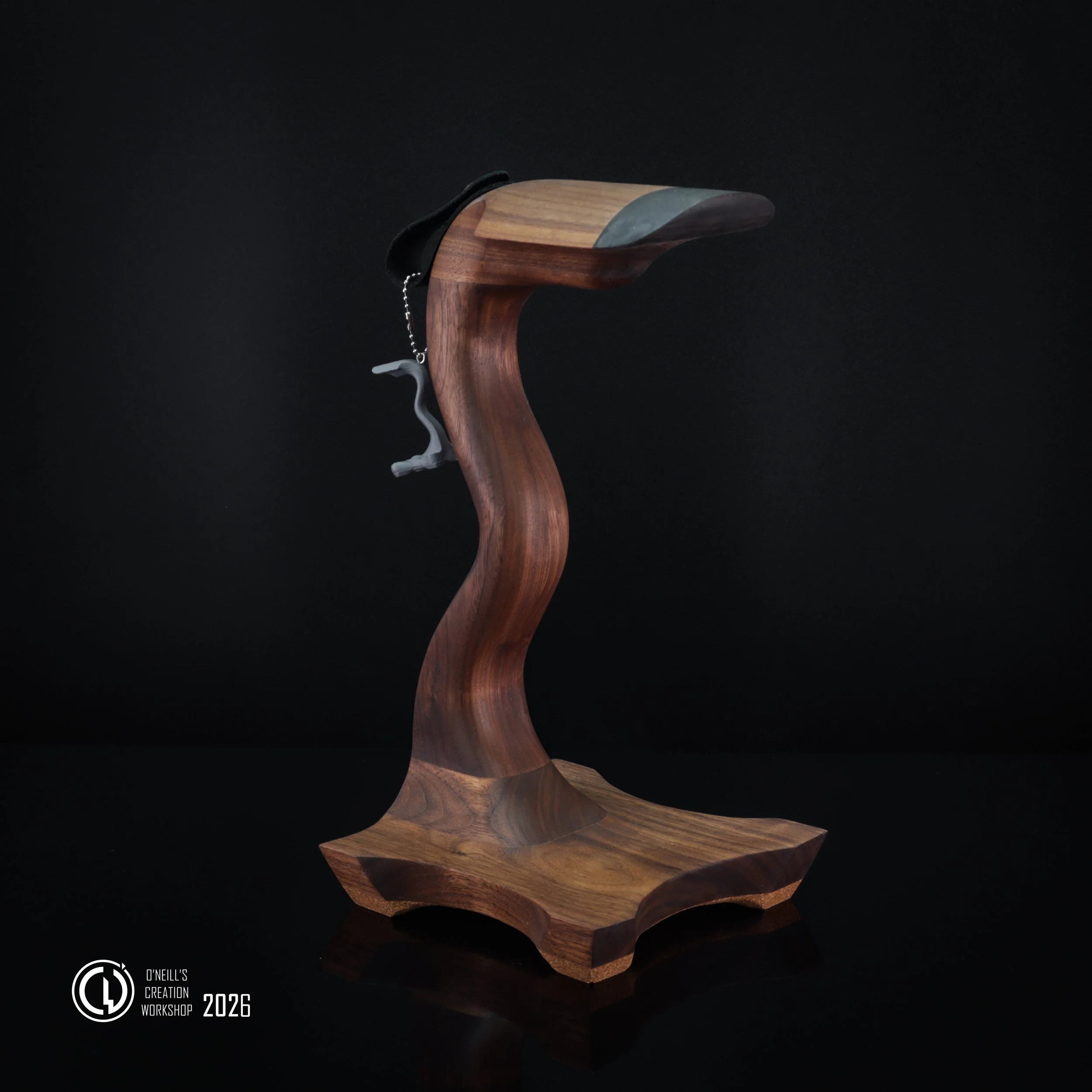 Black-walnut-Squared-4-grumpy-goose-headphone-stand  (1).jpg