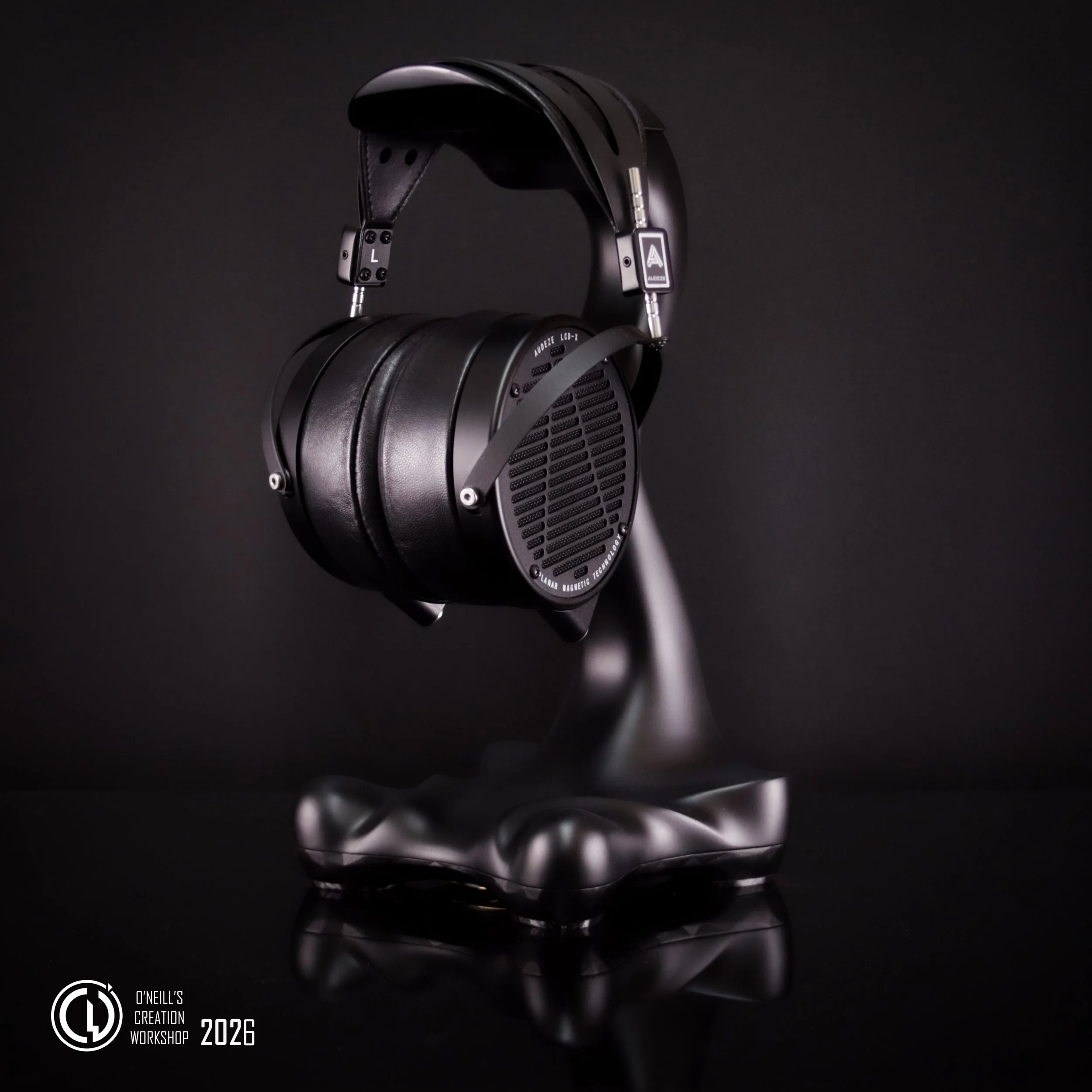 NYX-Grumpy-Goose-Headphone-Stand-black (6).jpg