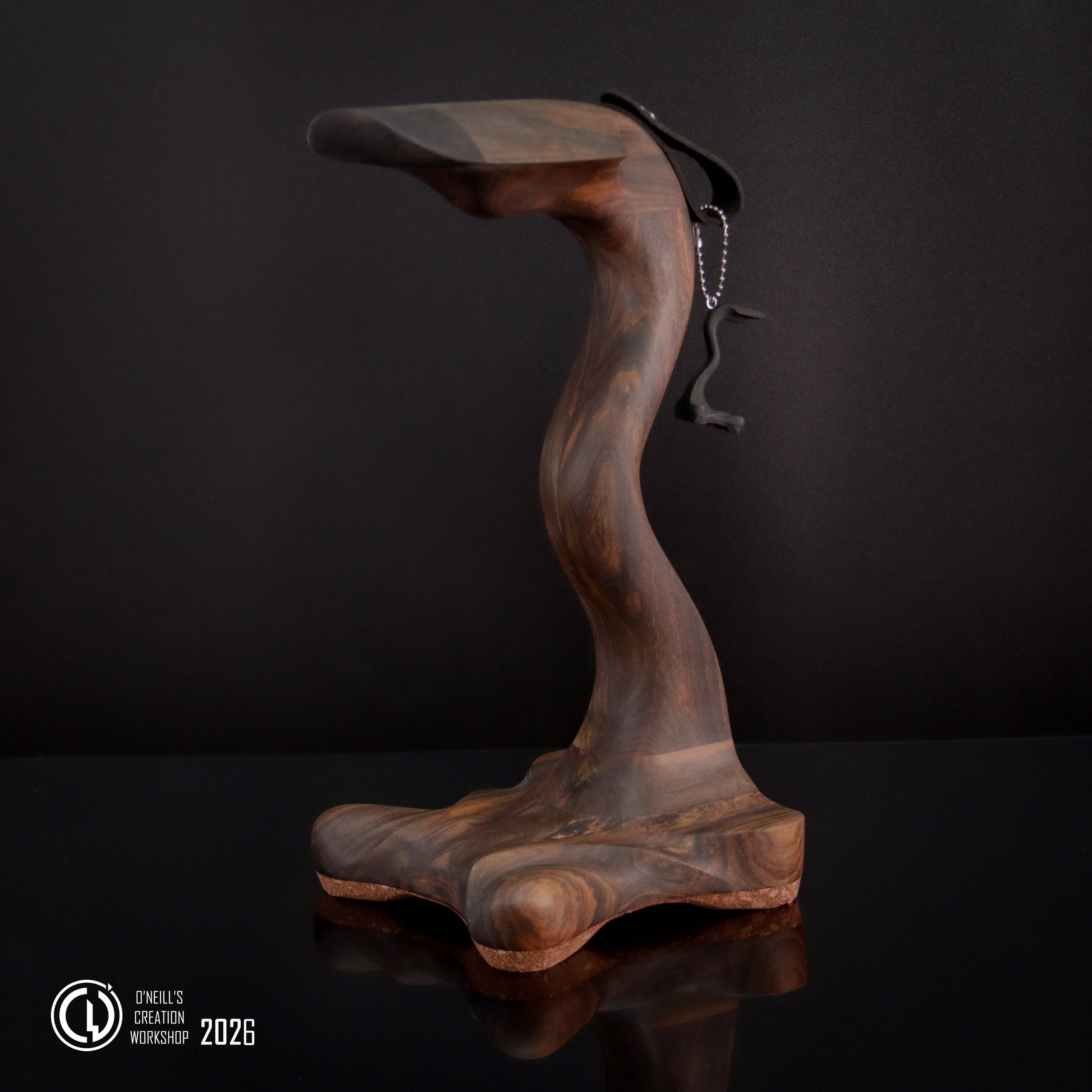 Blackheart-wood-R3-grumpy-goose-headphone-stand-2026 (4).jpg