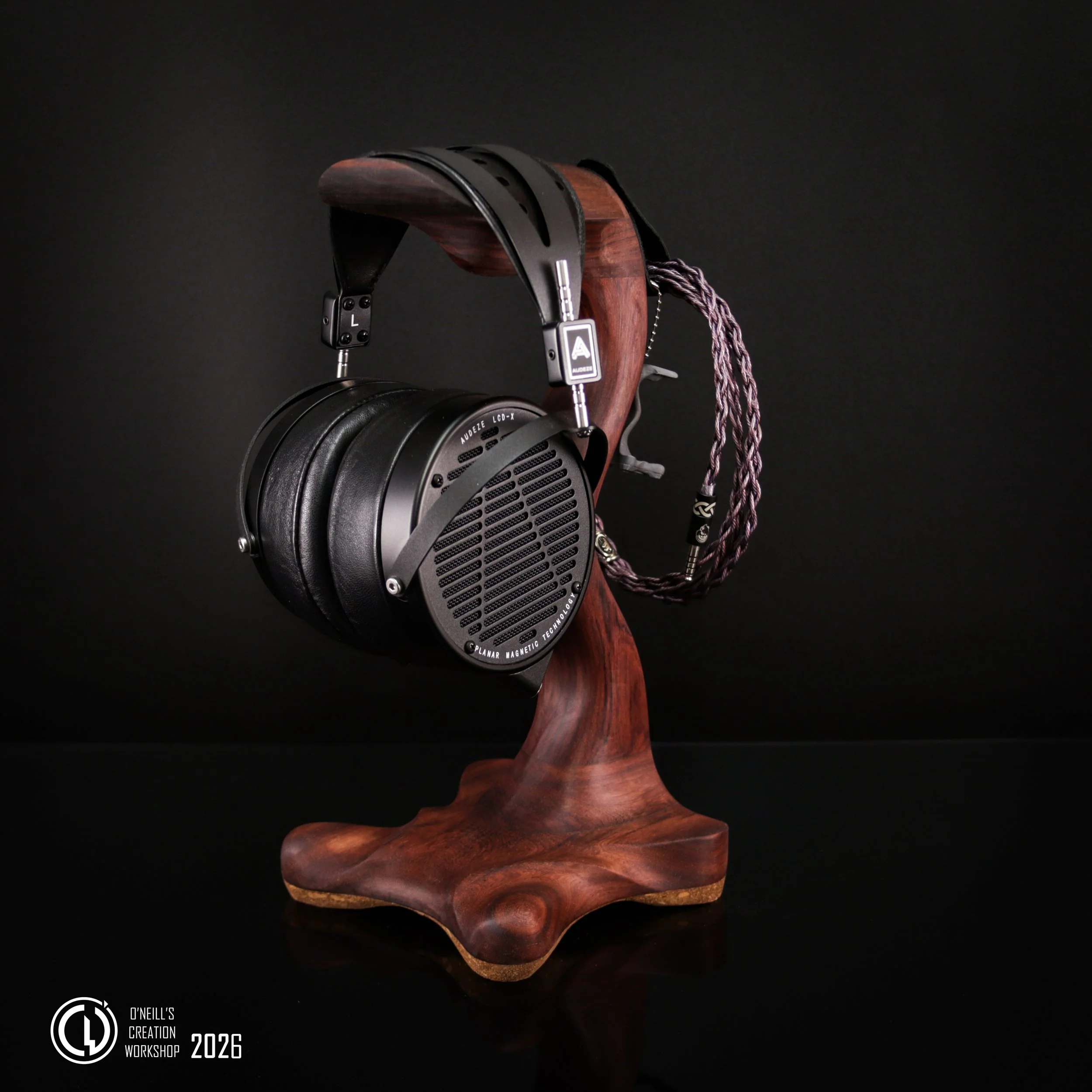 Katalox-R2-Grumpy-Goose-Headphone-Stands (5).jpg
