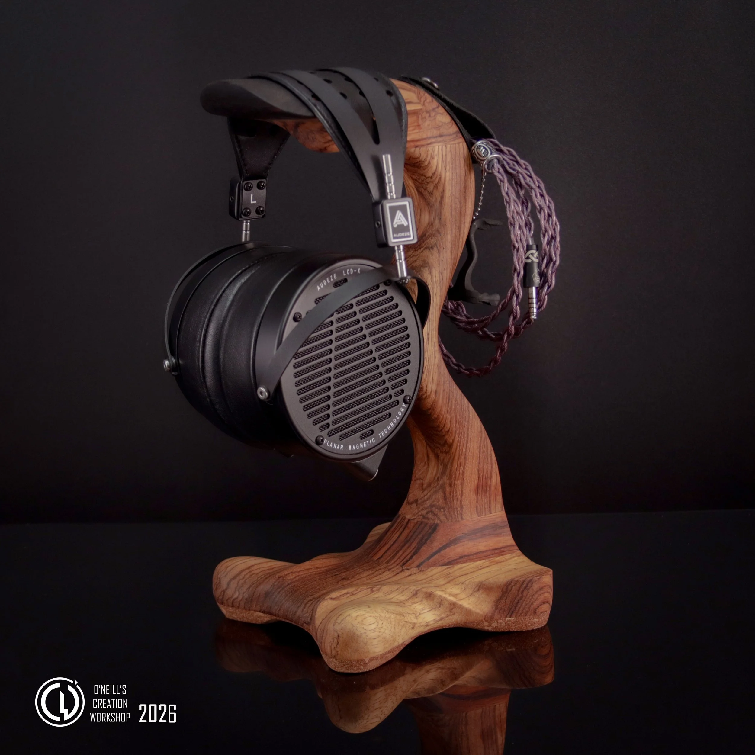 Zebrawood-R2-grumpy-goose-headphone-stand-2026 (4).jpg