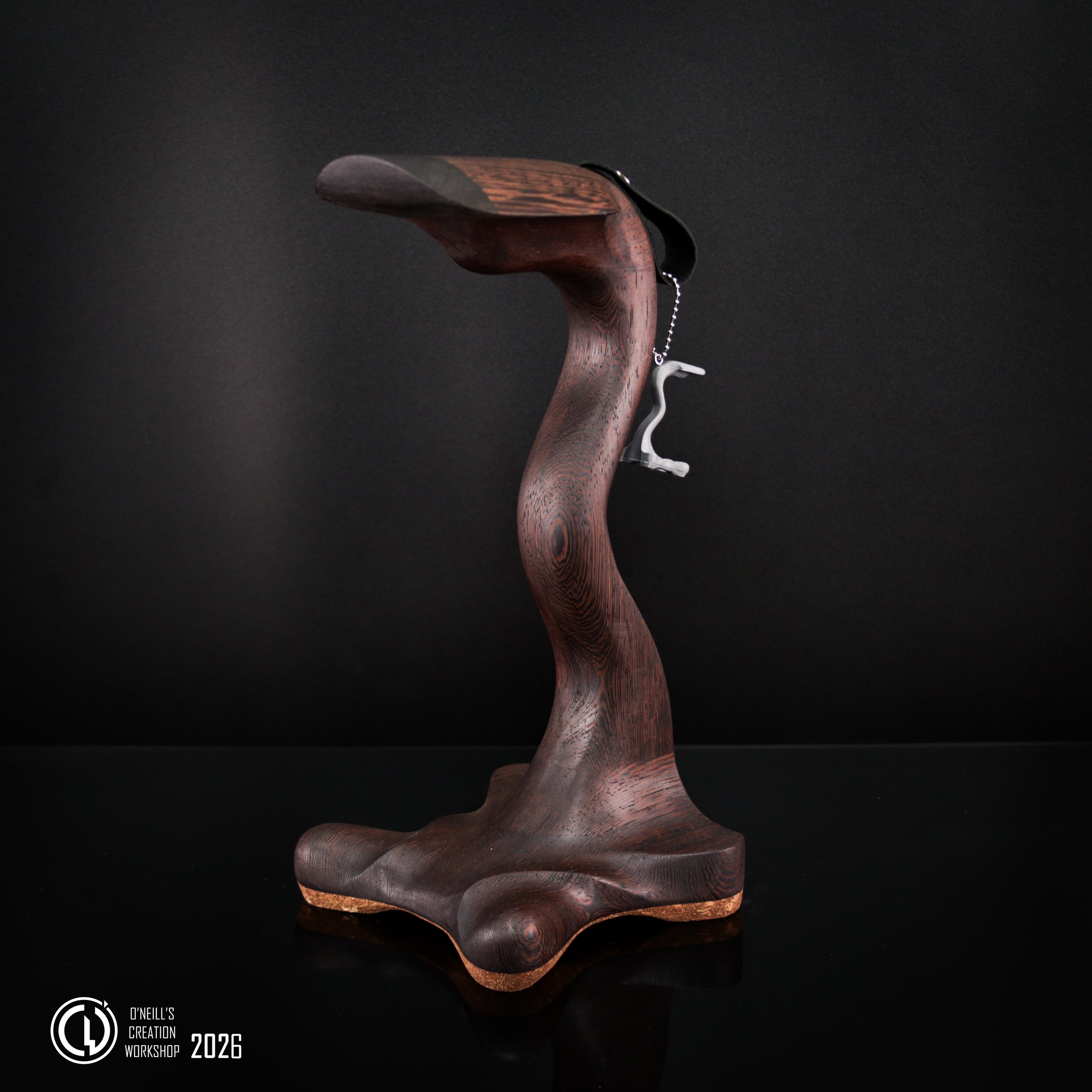 Wenge-R4-Grumpy-Goose-Headphone-Stands (4).jpg