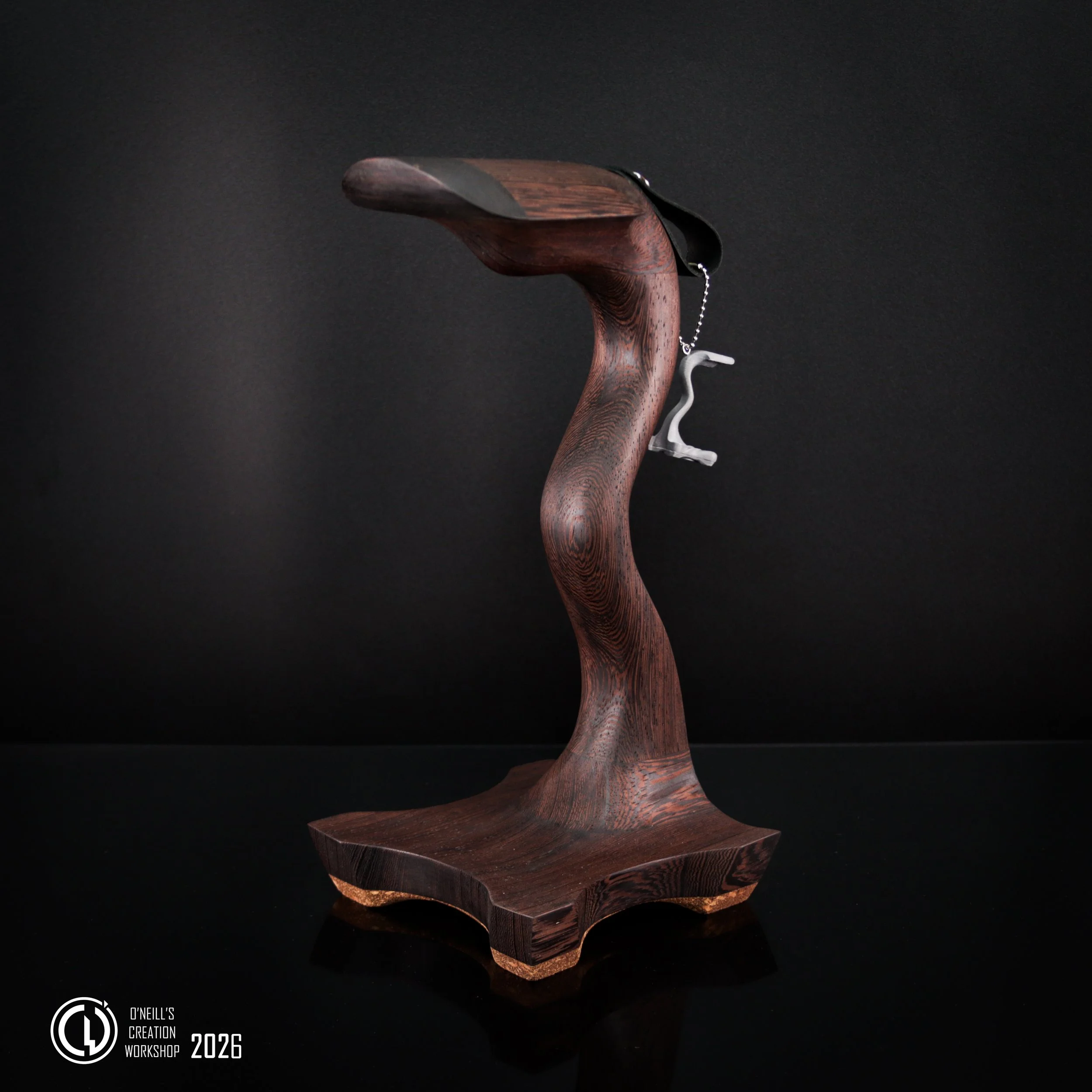 Wenge-S1-Grumpy-Goose-Headphone-Stands (4).jpg