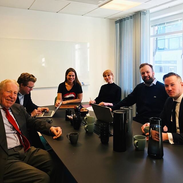 A fruitful Board meeting discussing upcoming seminars on AI &amp; IP, when offering to sell constitutes patent infringement and other interesting IP issues🎯 
Thanks Sanna Wolk&nbsp;(president), Oscar Bj&ouml;rkman Possne&nbsp;(treasurer), David Leff