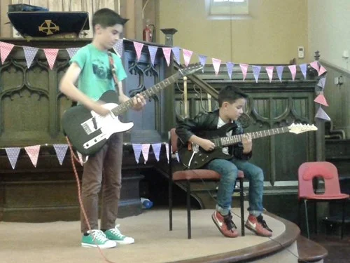 Singing for Syrians – Open Mic Event