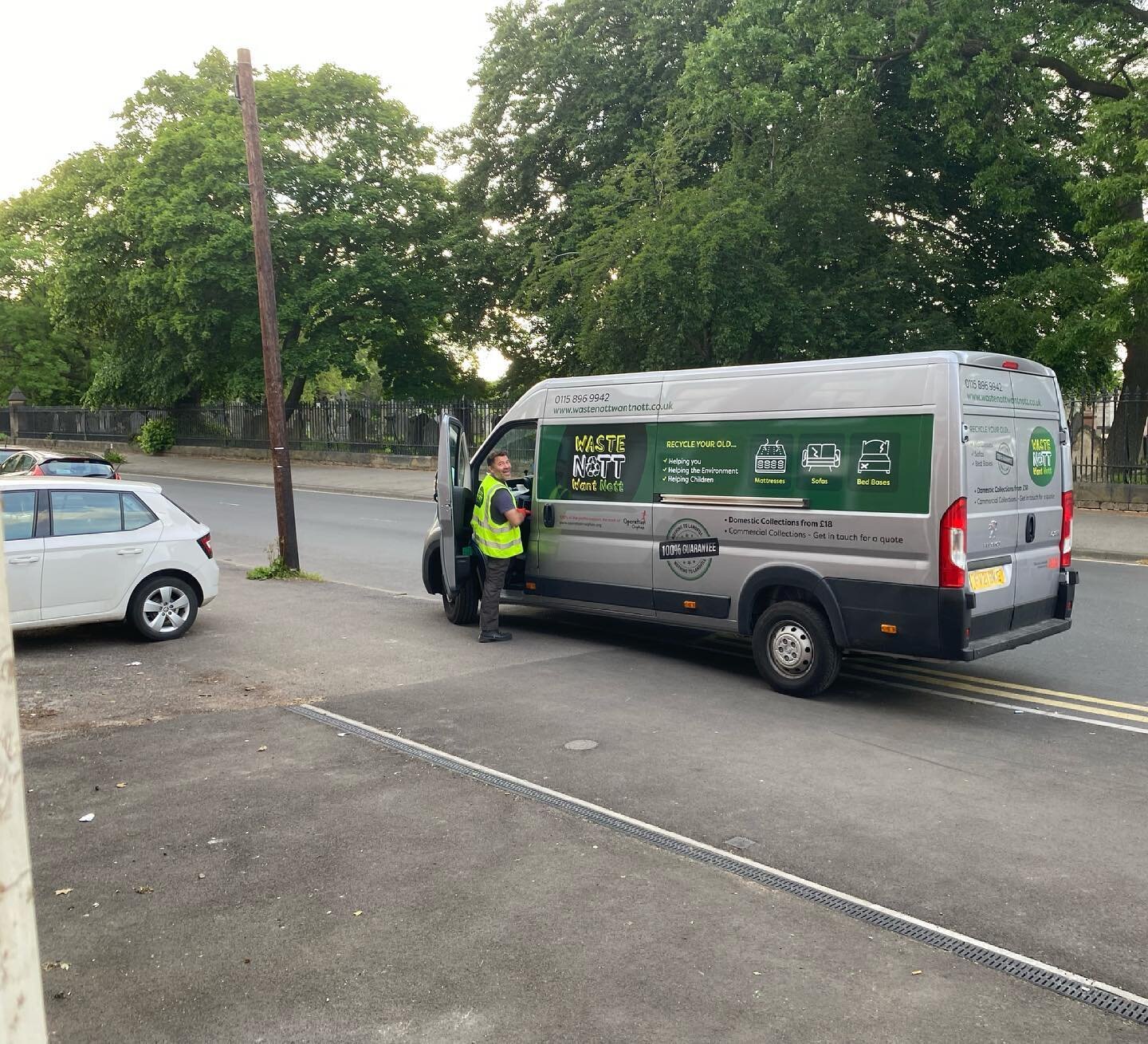 Look out for our van this evening! 👀🚚
.
Brad &amp; Tim are out saving the environment one mattress at a time! ♻️
.
.
#mattress #nomatresstolandfill #environment #recycling #reduce #bulkywaste #waste #wastenottwantnott