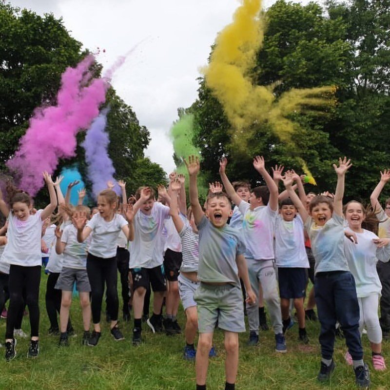 Things are looking B R I G H T in Lancashire this week. Trinity CofE Methodist School have been busy with their exciting #colourrun - raising funds to help us build our #safehouse in Uganda 🇺🇬 🥰🙌🏼
.
Thanks so much to everyone involved in making 