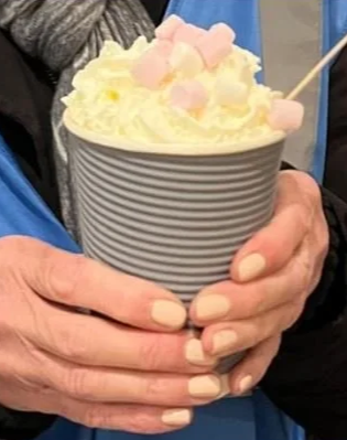 Hot+Chocolate+Mountain.png