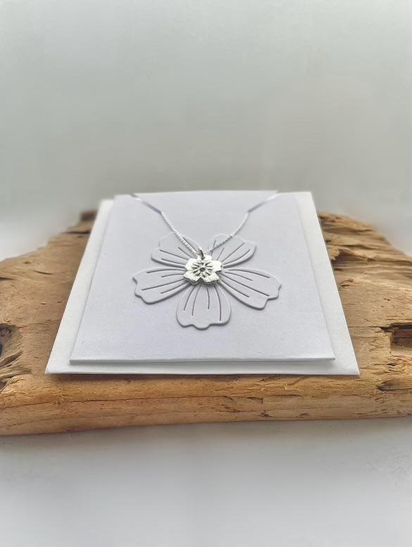 FMN necklace 1.jpg