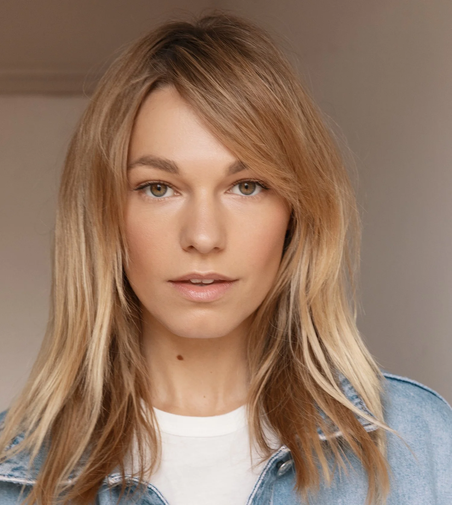 Lucinda Leon Management