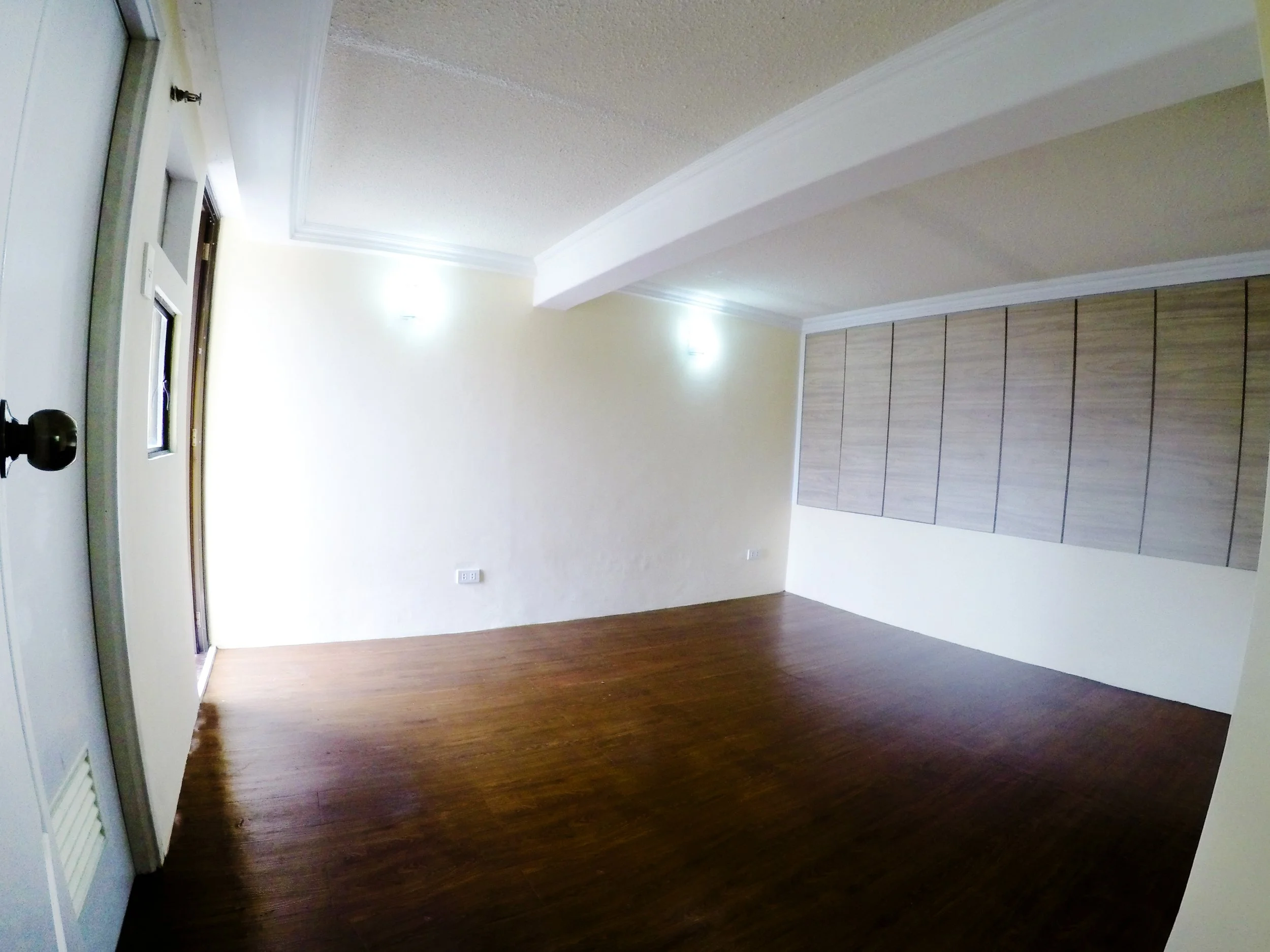 3 - Masters Bedroom.jpg