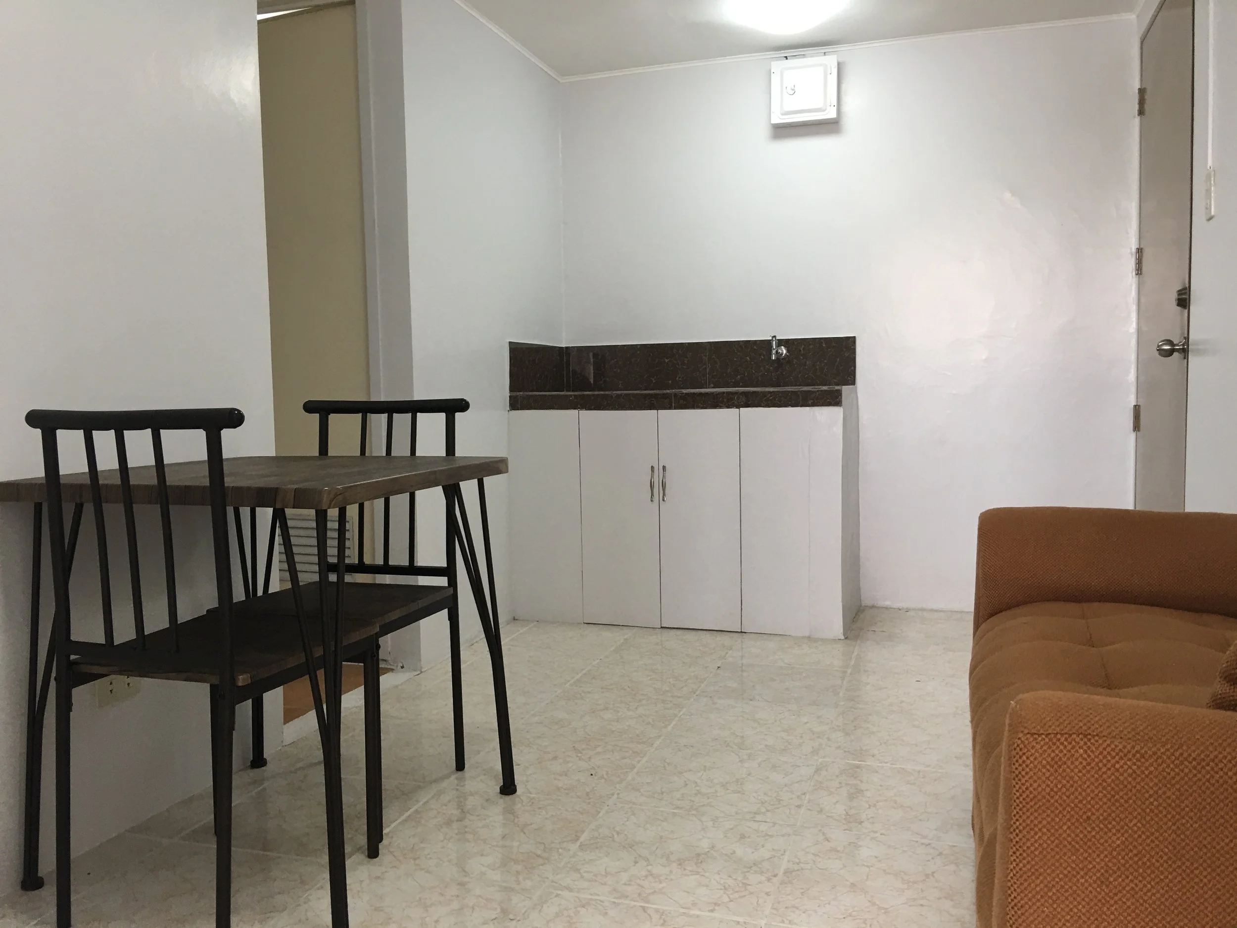 10 - Kitchen Dining Living 1.JPG