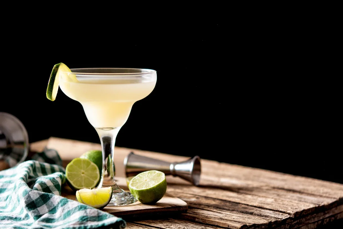 Skinny Mezcal Margarita