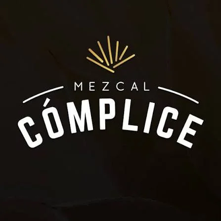 Mezcal Cómplice
