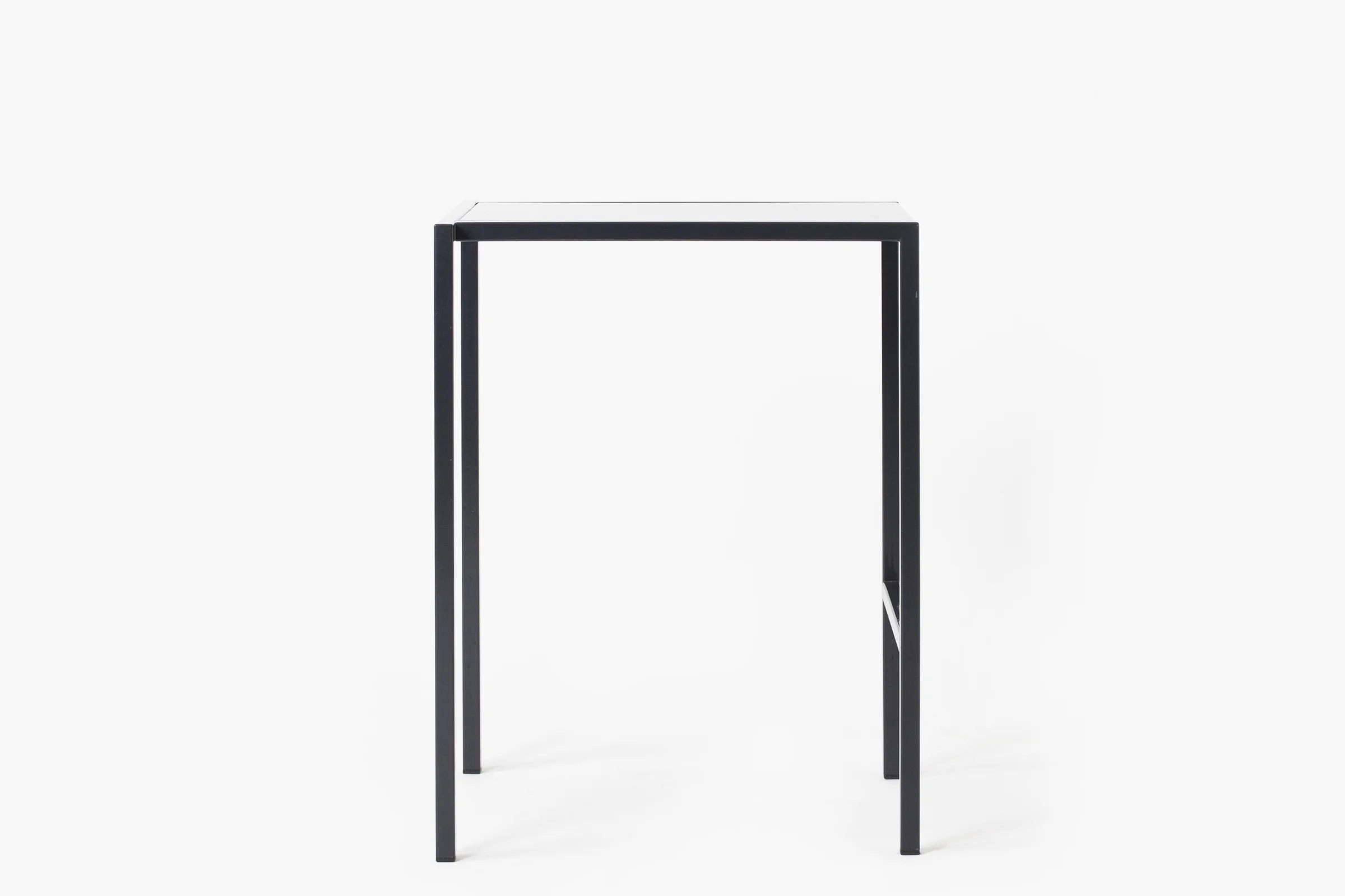 mllmtr_shop image 02_Bebe TS BLACK_stackable terrace steel side table_side view _OFF WHITE BACKGROUND.jpg