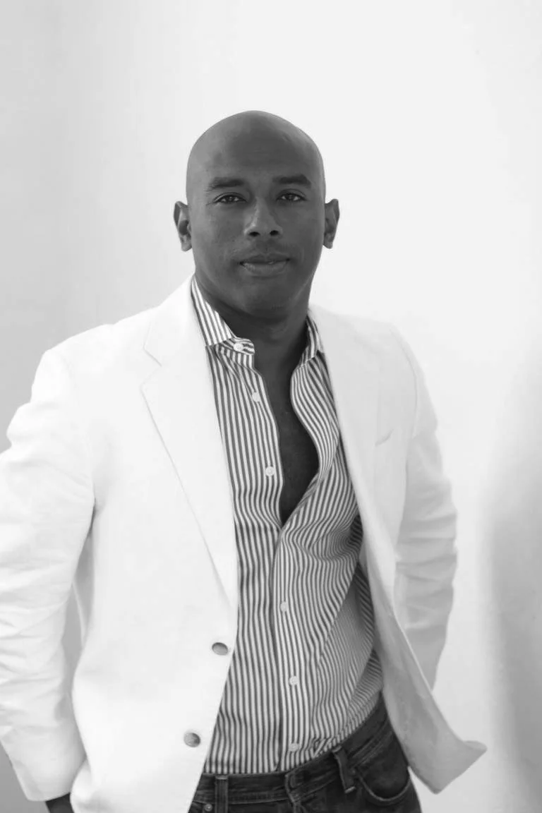 Oskar_Torres_Inc_Portrait.jpg