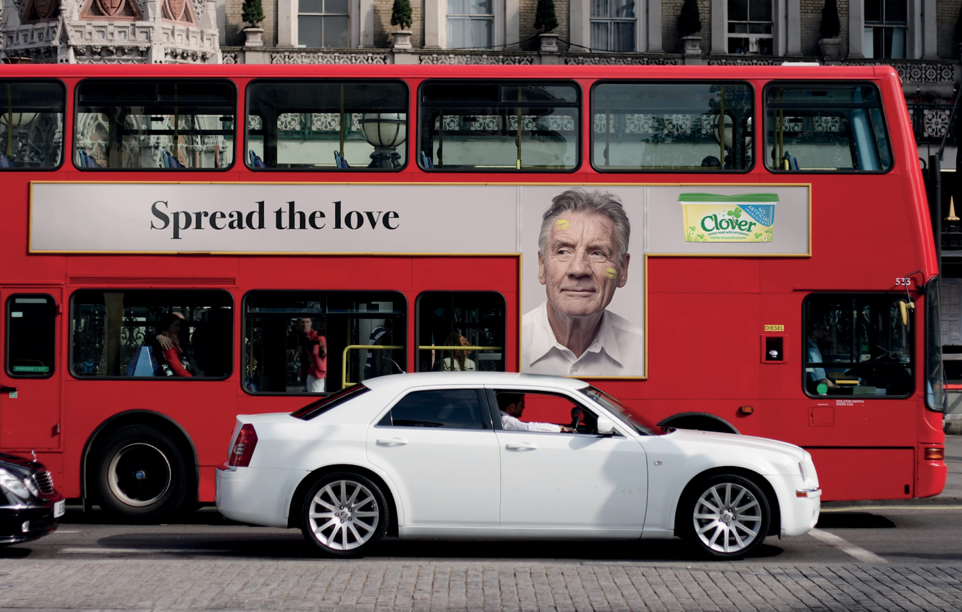 Clover Bus