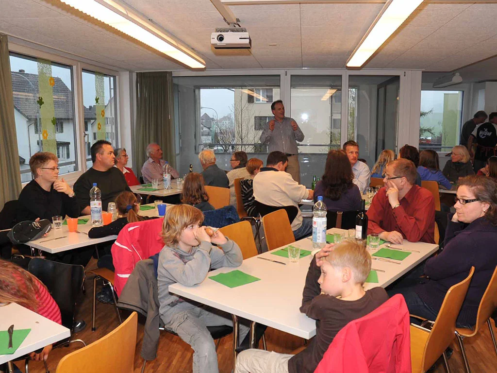 forum-samstagern-einweihungsfest-dorftreff-ludothek-50.jpg