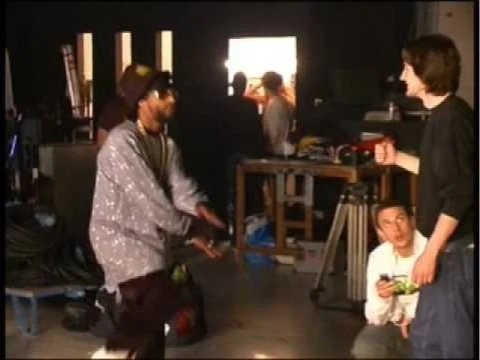 “Sniper – Trait pour Trait : Inside the Making of the Parody That Won Europe 2’s Best Video Award”