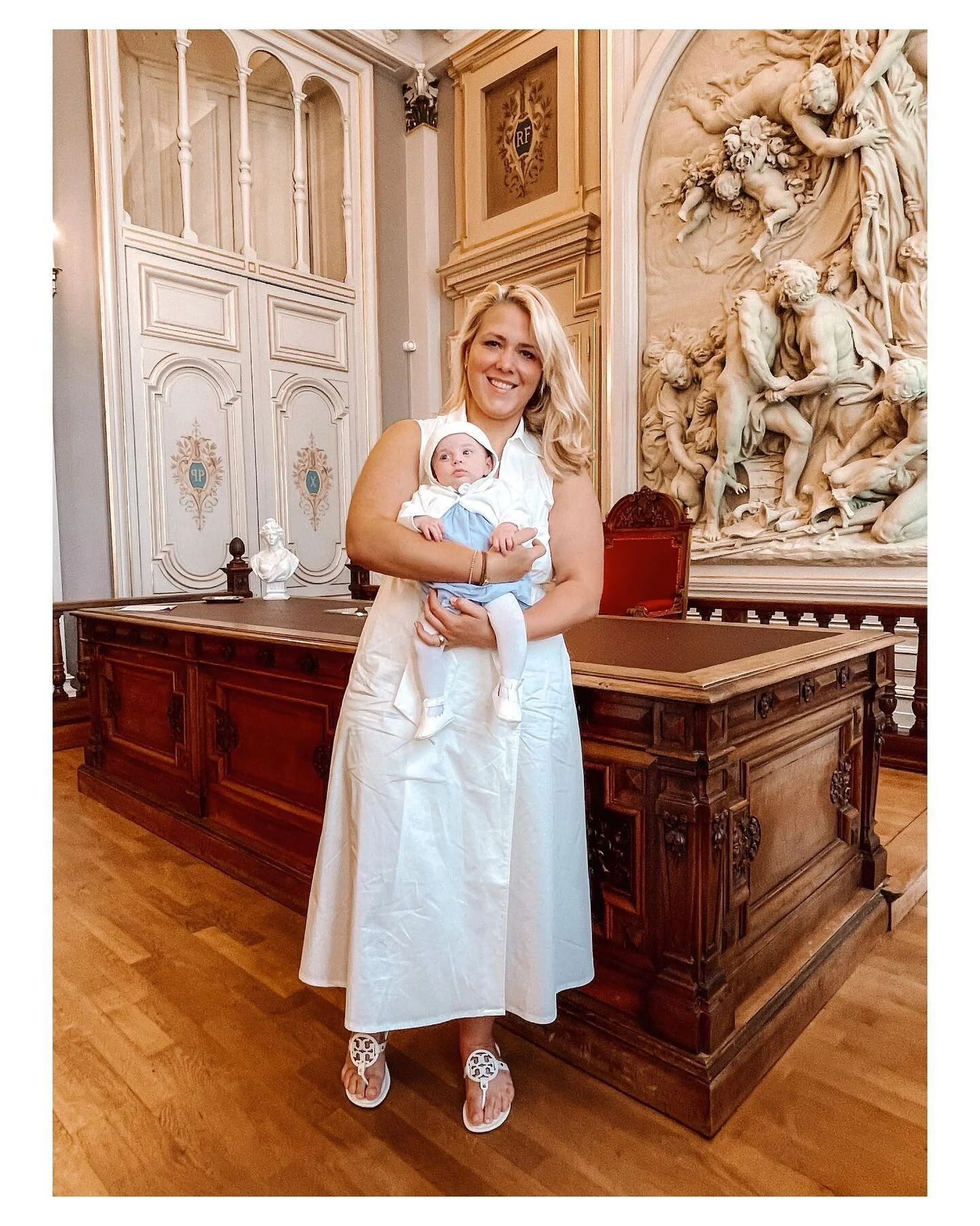 Why am I dressed all in white and holding an infant at City Hall? No, I did not marry a rich single dad this morning (but if you have candidates, do let me know!) 😎 I was invited to my friend @julie_duwhite&rsquo;s daughter Gabriella&rsquo;s bapt&ec