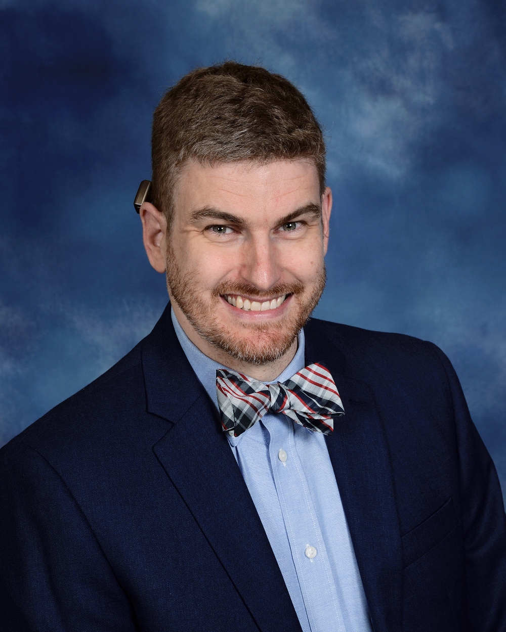 DOLIVE, REV. EVAN ; ASSOCIATE MINISTER.jpg