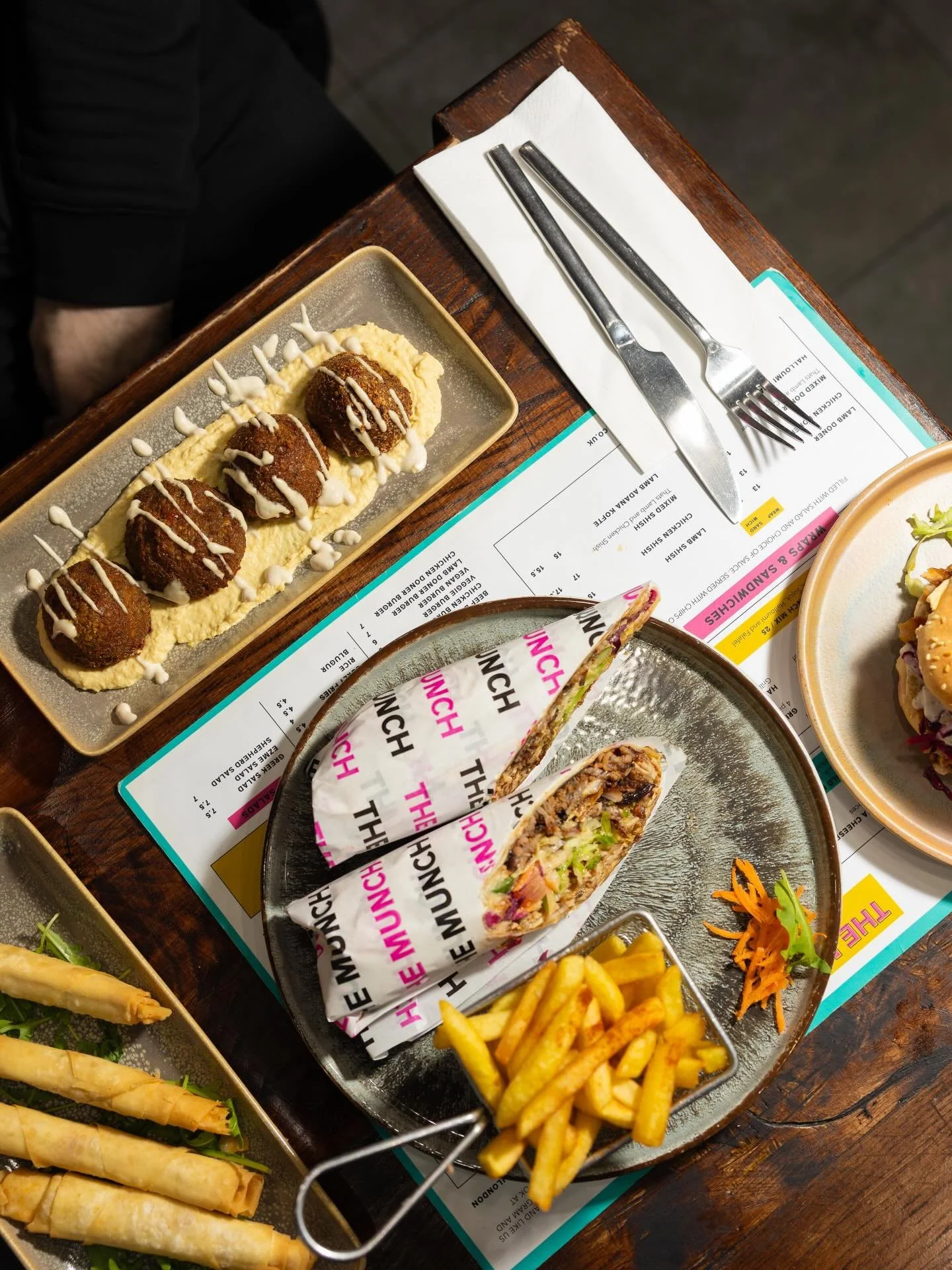 Indulge in the finest Turkish kebab flavours this weekend at The Munch in Shoreditch 🔥😌 Big taste, bold energy &mdash; exactly how your weekend should feel.

#ShoreditchEats #TurkishFoodLondon #KebabLovers #EastLondonFoodies #WeekendCravings #Londo