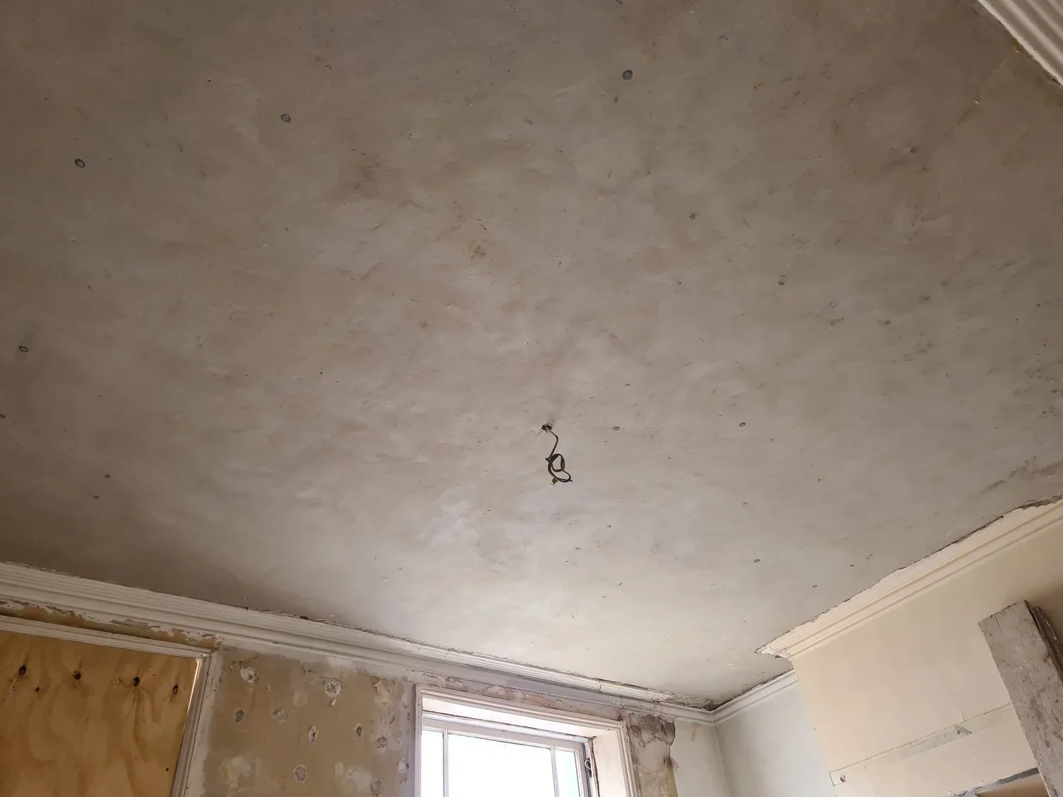 Is Spring A Good Time To Restore Decorative Plasterwork?