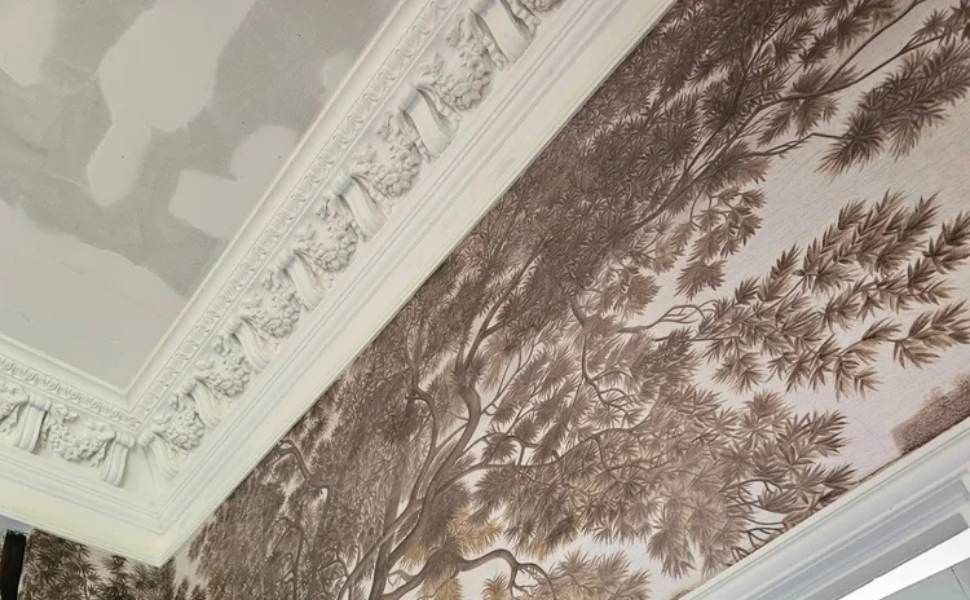 How To Incorporate Traditional Cornices Into Modern Interior Designs
