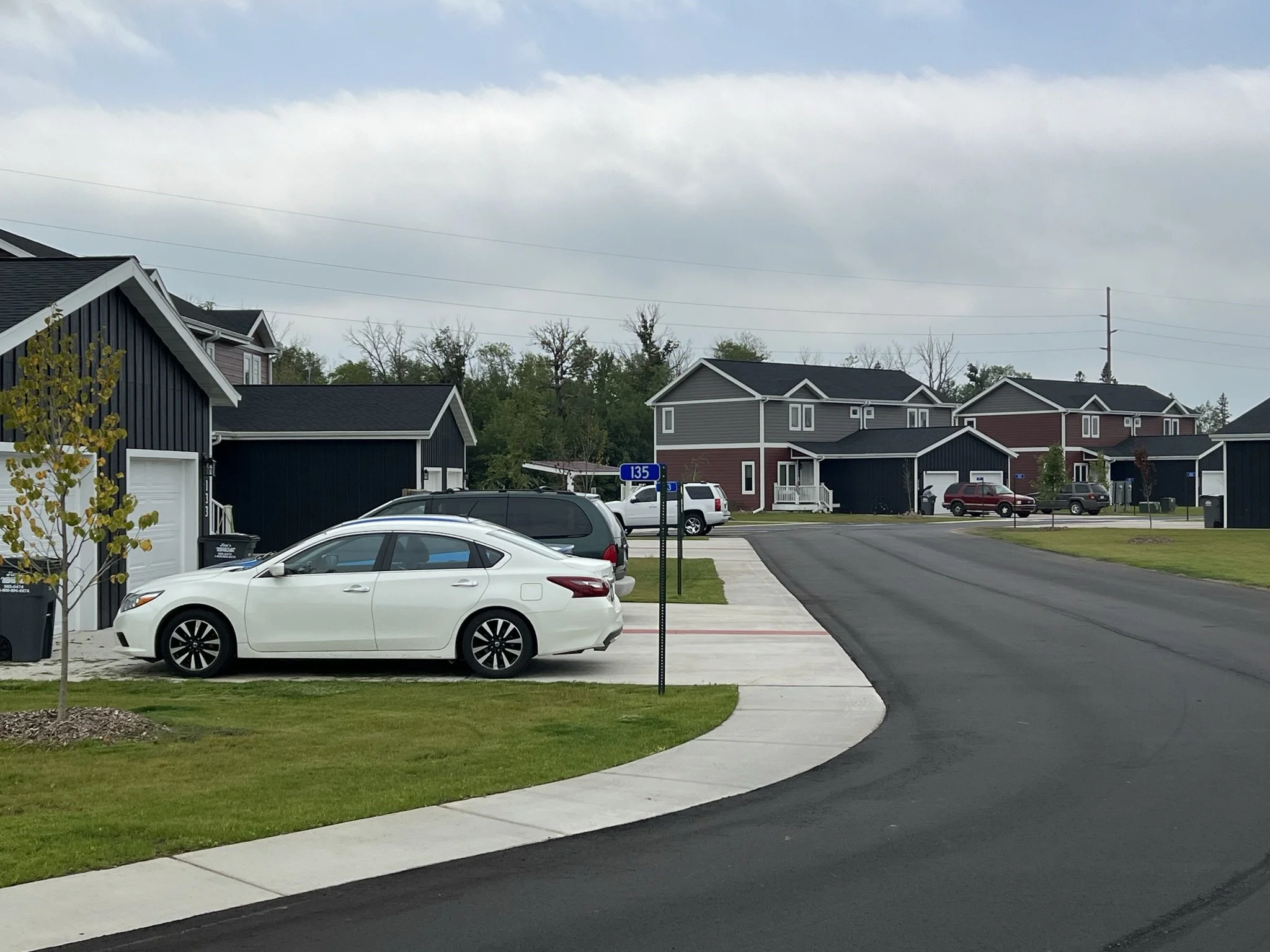 Neighborhood street view of Red Willow Estates modular housing development in Onamia, MN
