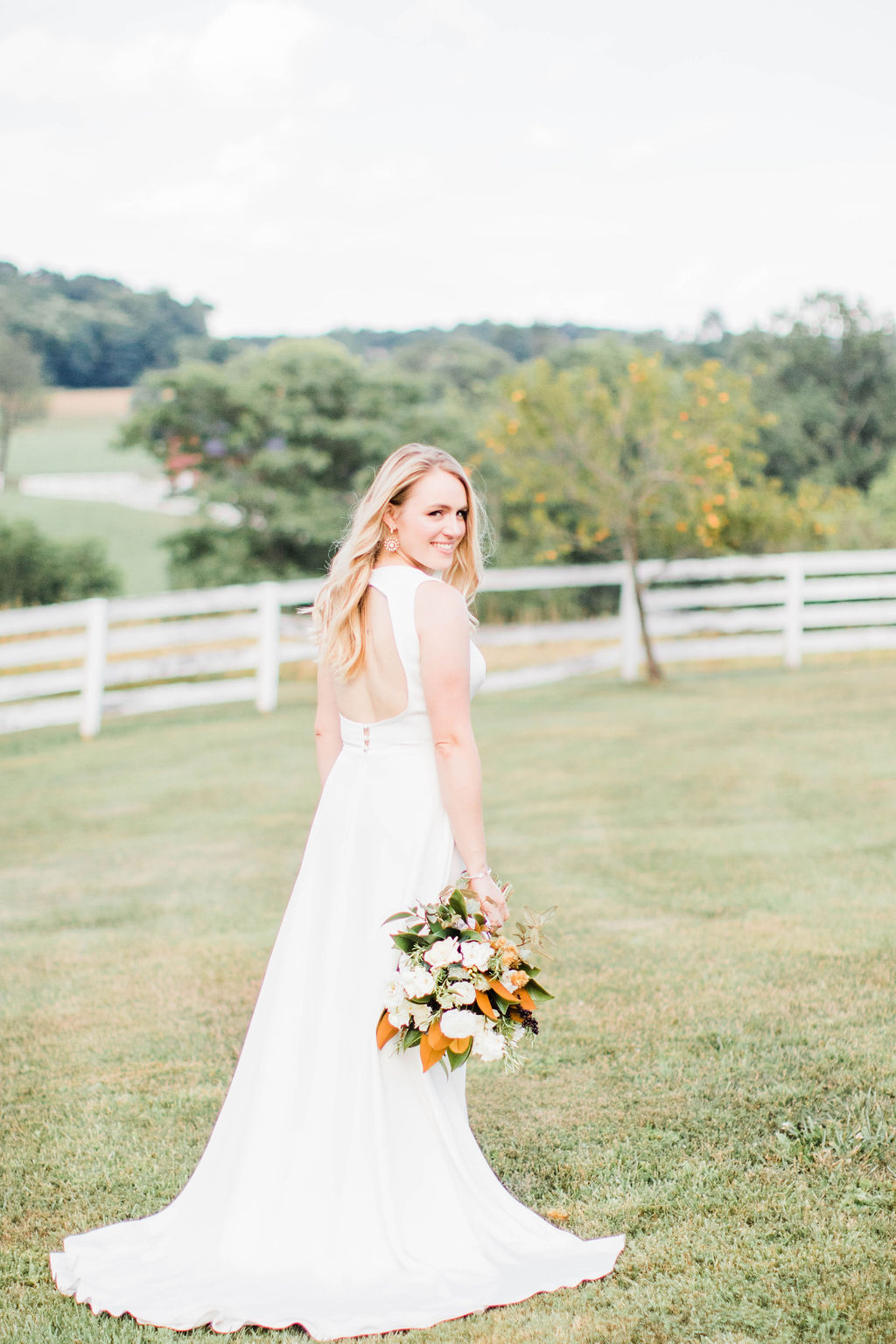 ElizabethMPhotographRachelandPatrickLeesburgWedding-2459.jpg