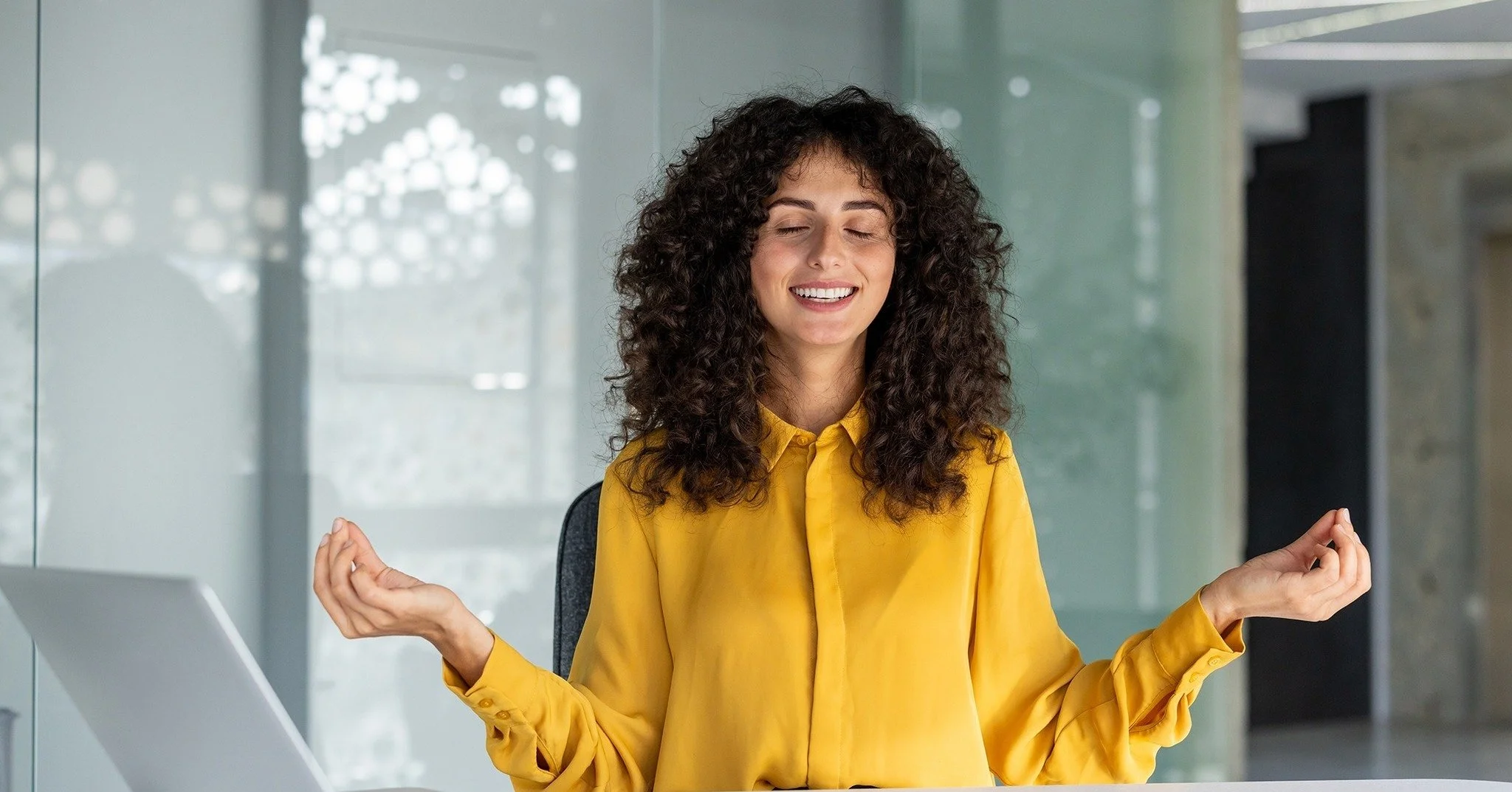 A Day in the Life of a Job Seeker: Your Daily Schedule

Are you struggling to create structure in your job search? Establishing a daily routine can help you stay focused, productive, resilient, and ultimately land the job interviews and offers you&rs