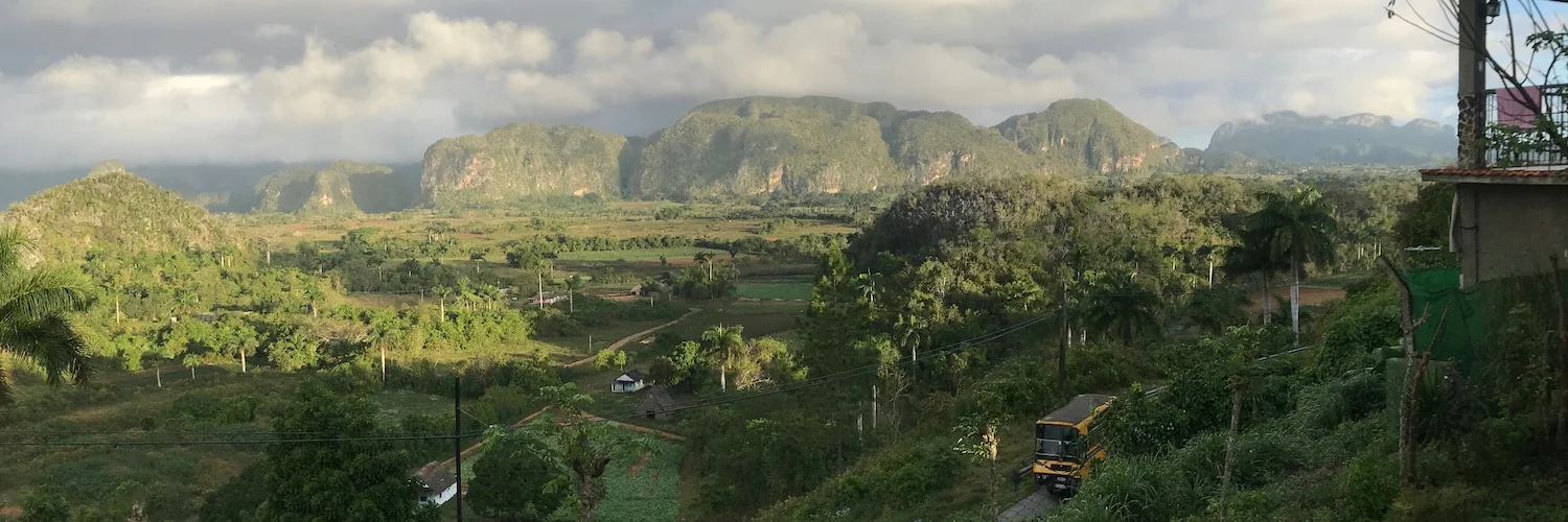 Valley Vinaes.jpg