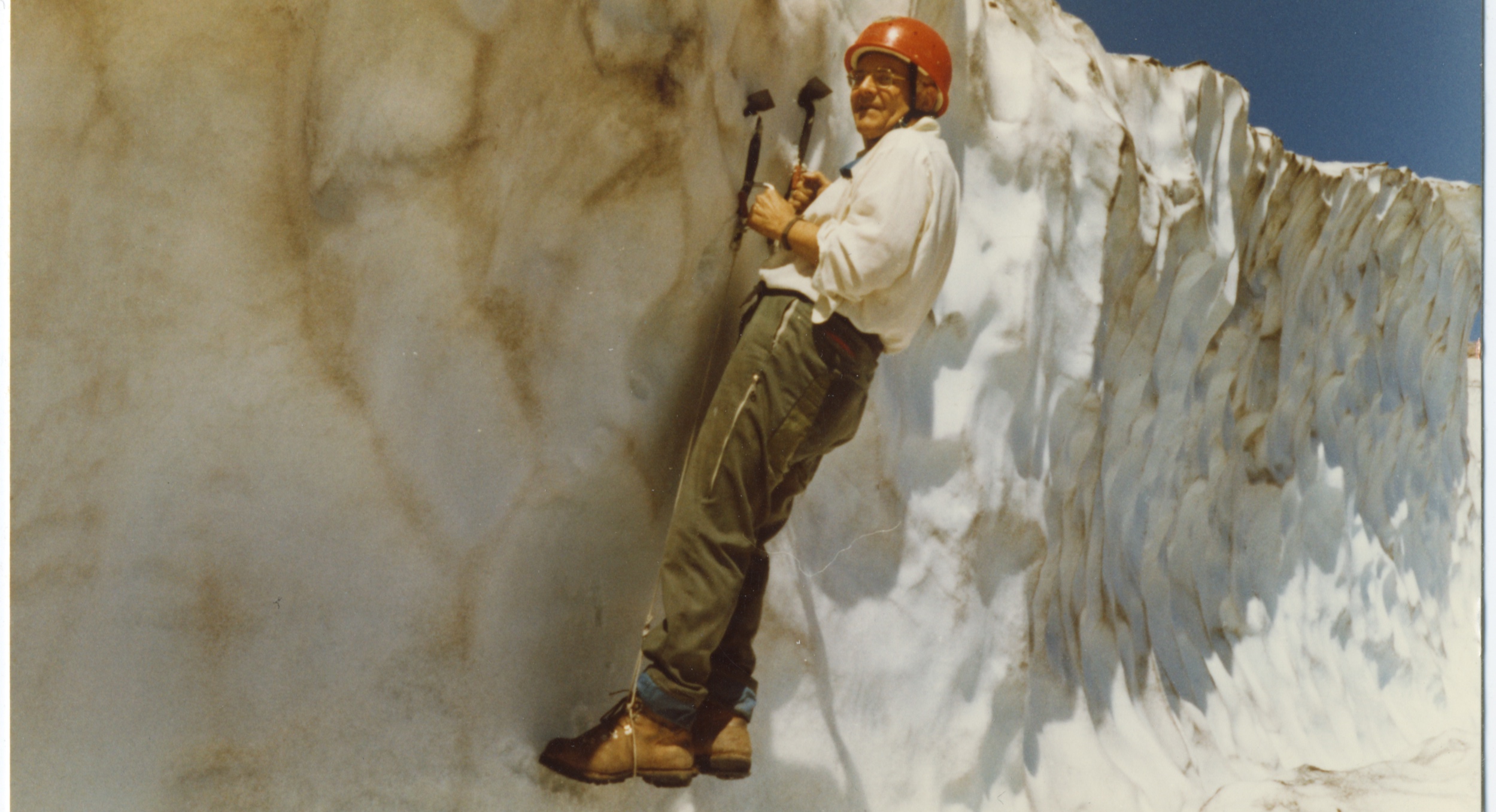 MSR_Larry+Penberthy+Ice+Climbing.jpg