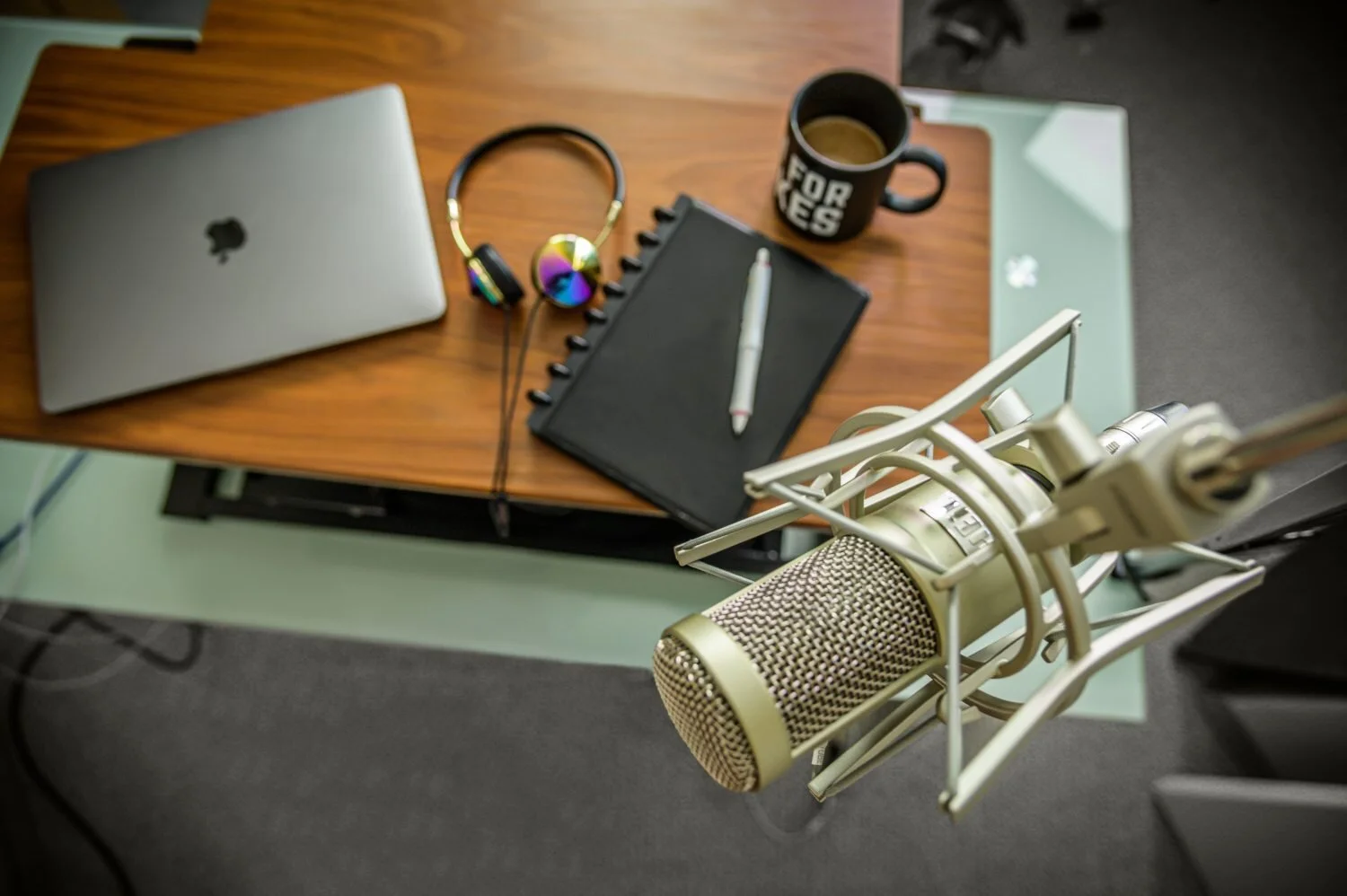 Kristin Carpenter's Desk Open Letter.jpg