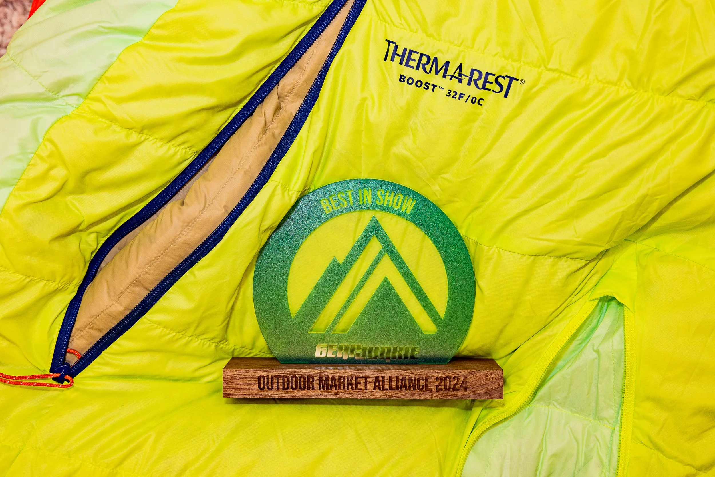 Therm-a-Rest Boost 650™ sleeping bag awarded GearJunkie ‘Best in Show’