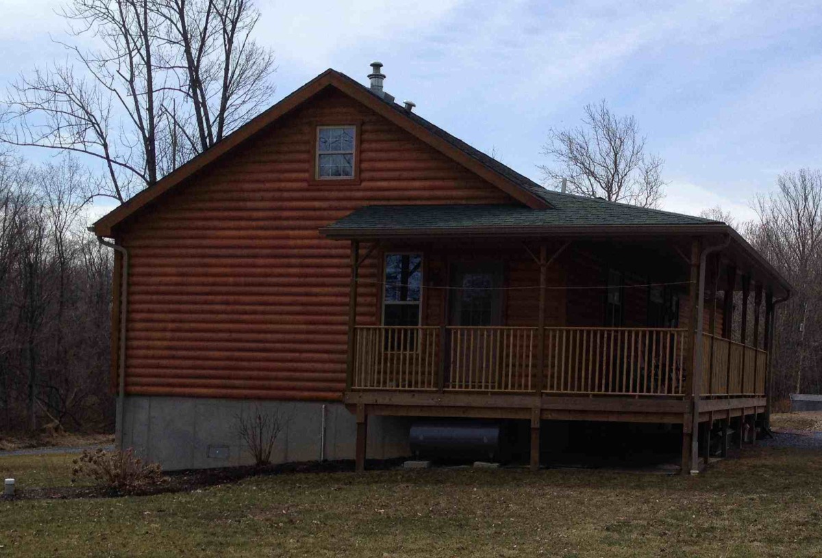 boltz log home rear porch.jpg