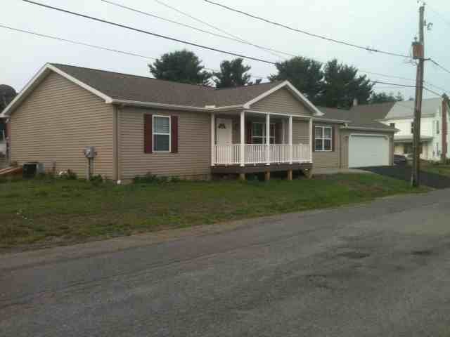 weiss home garage & porch left copy.jpg