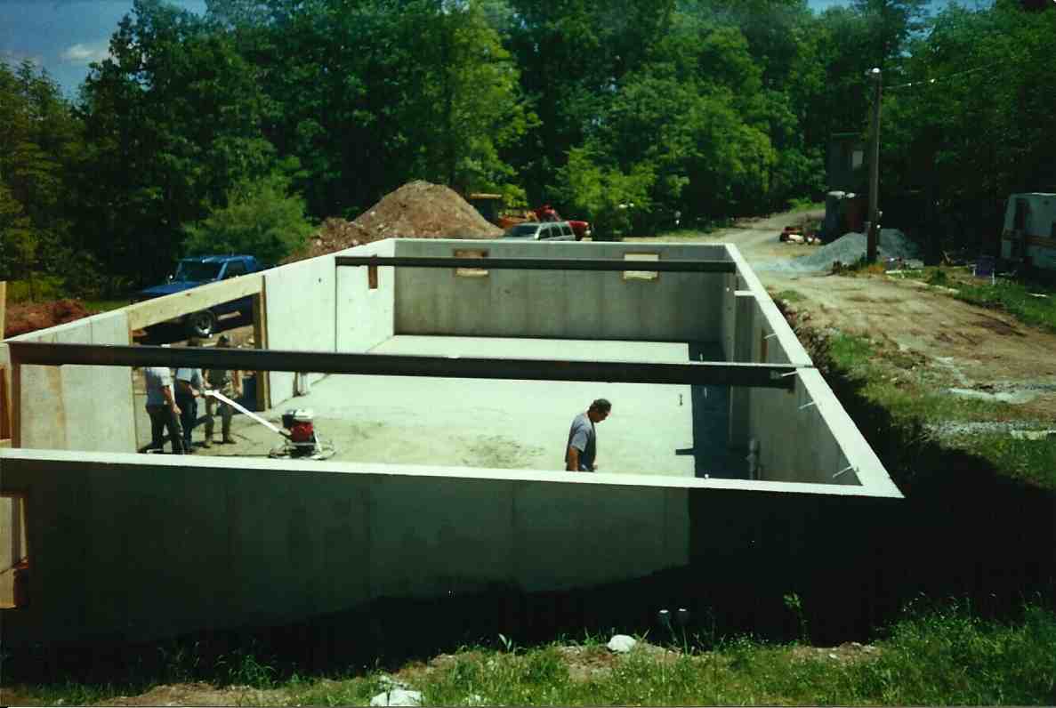 concrete foundation perimeter frame.jpg