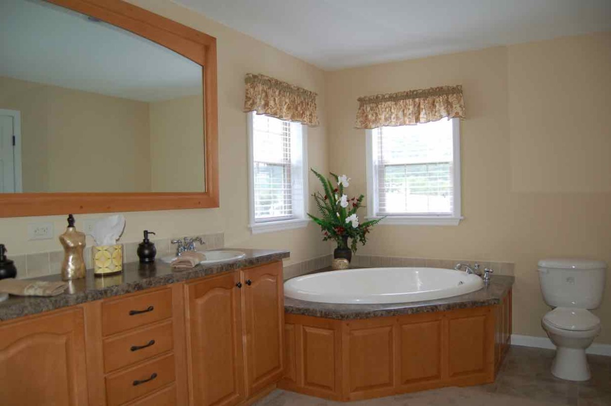 briarcrest master bathb.jpg