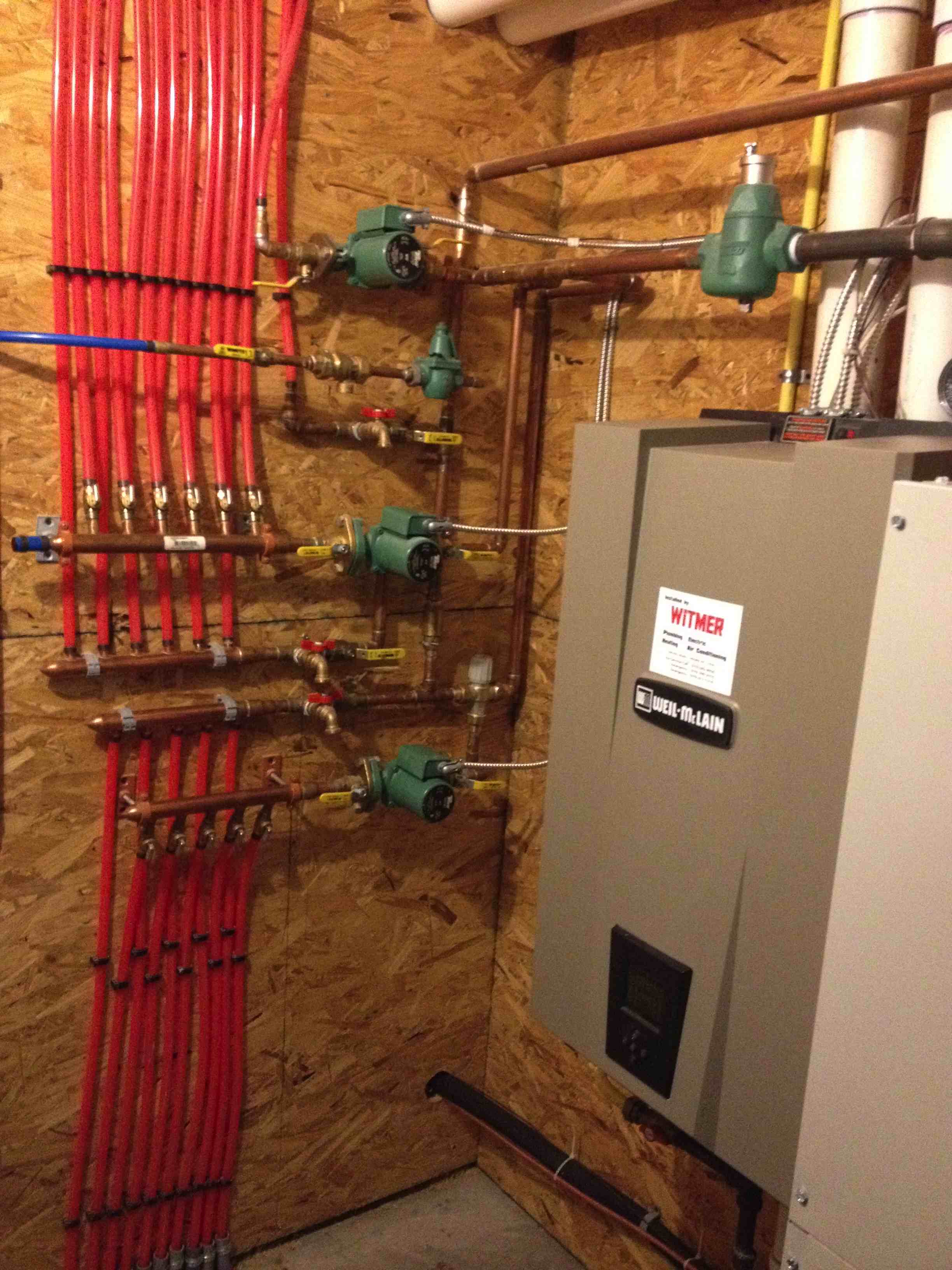 High Efficiency Gas Boiler w/ Radiant Heat Manifold