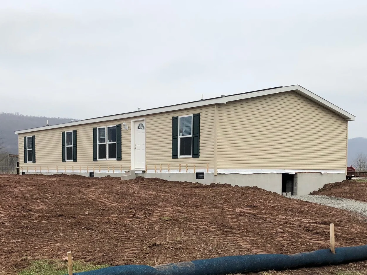 Manufactured Home on Pier and Block Crawlspace