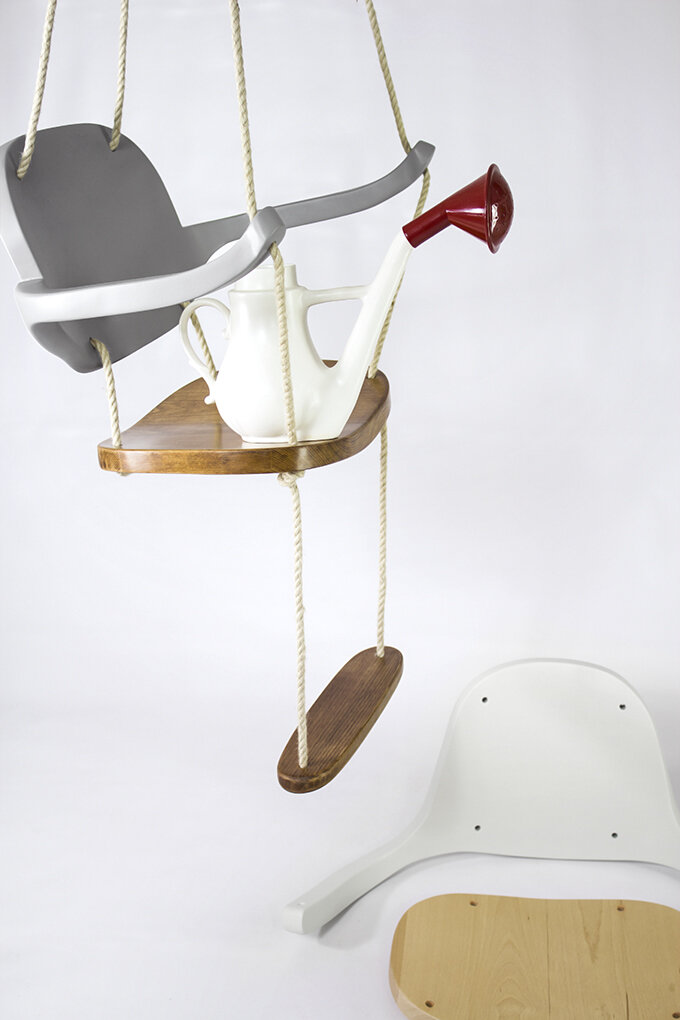 a. aricò SWING CHAIR 1_ WITH WATERING KETTLE CAN_PHOTO FEDELE ZAMINGA.jpg