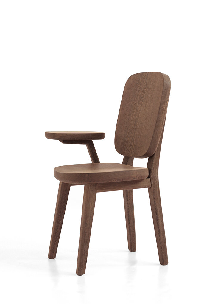 BACK HOME_WAITRESS ARMCHAIR_PHOTO FEDELE ZAMINGA.jpg