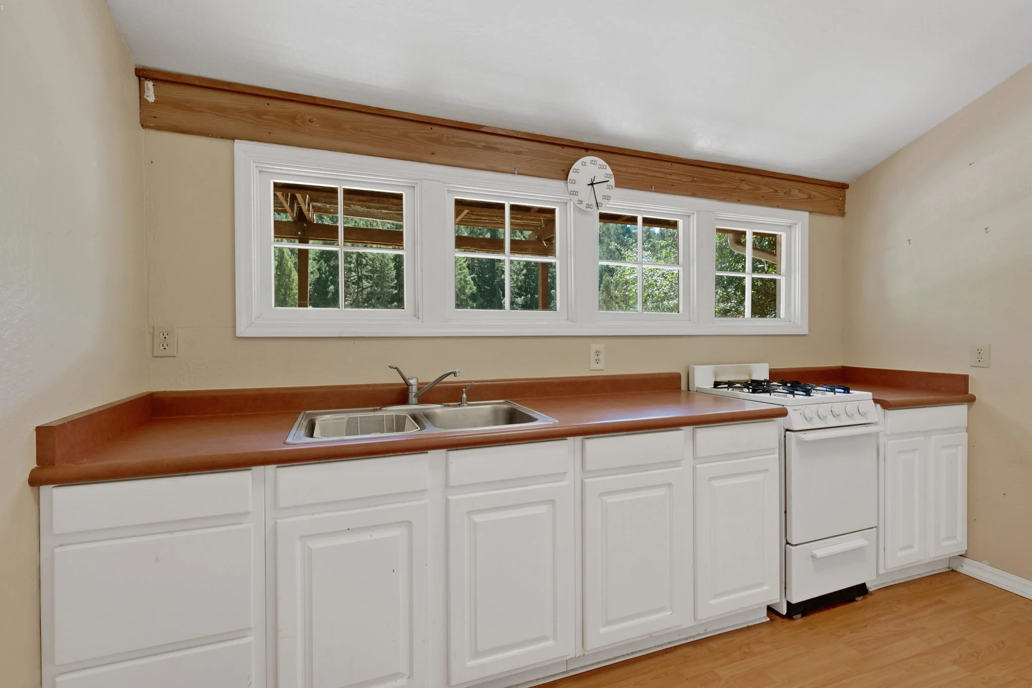 Kitchen in guest house