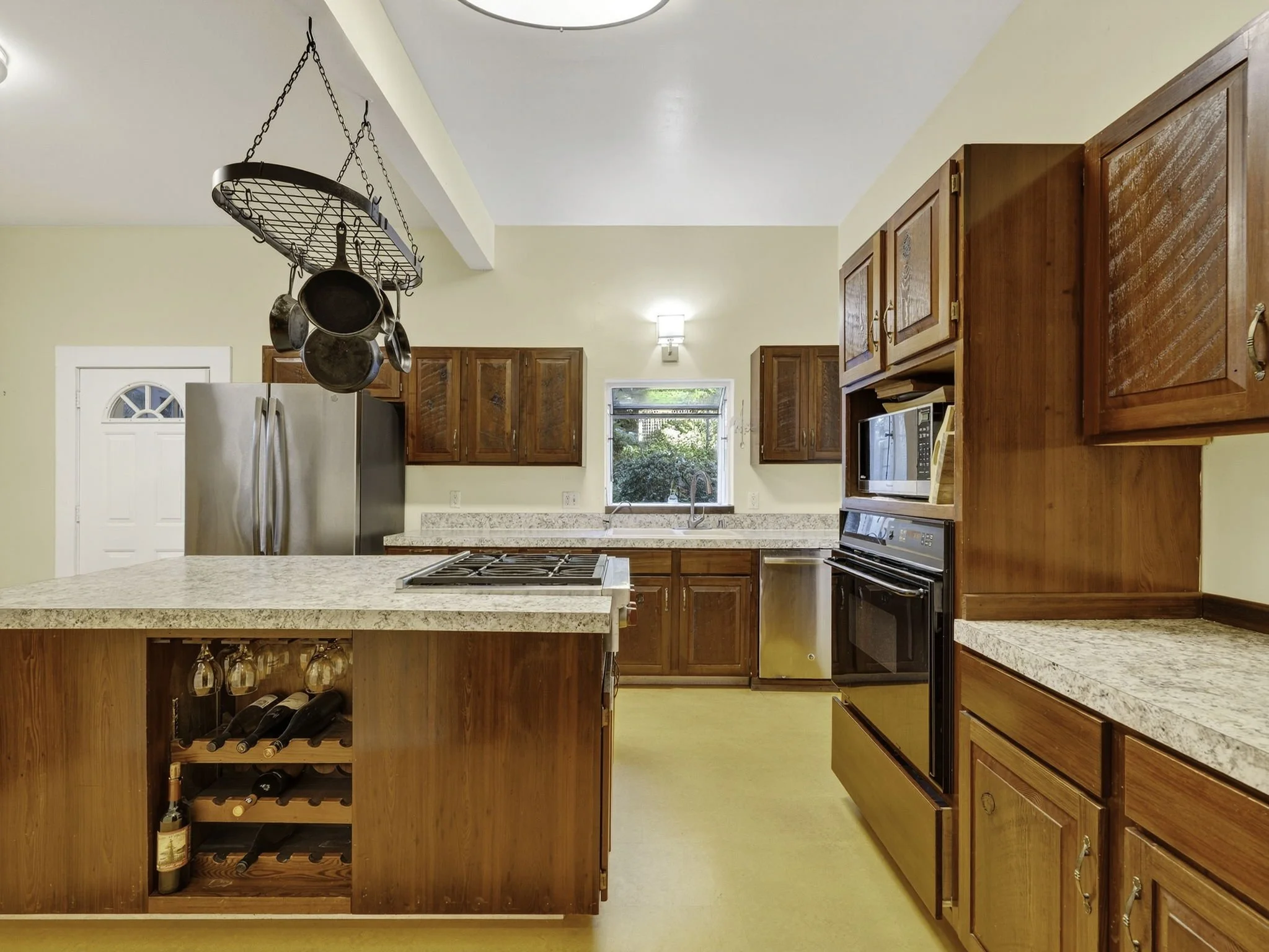 Spacious kitchen with dining nook