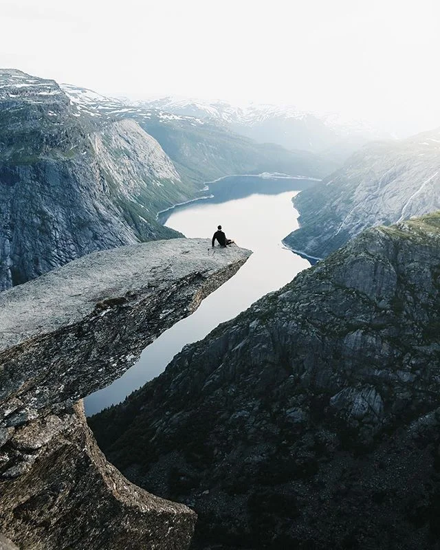 The majestic Trolltunga, Norway🇳🇴
What's on your bucket list for 2019?🏔