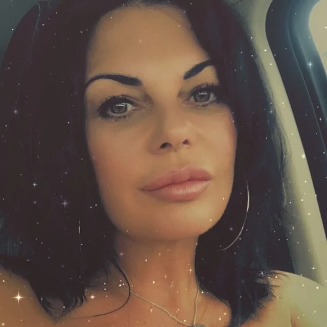 All being well Assassin events will be back in November with a knockout show at Lower Hyde 🥊 we can&rsquo;t bloody wait to see you! 🥊🦋🐝
#boxing #boxingchamps #whitecollar #charity #charityevent #assassinevents #qualityboxingnight