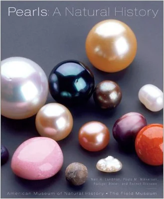 Christopher-Walling-Pearls-A-Natural-History.jpg