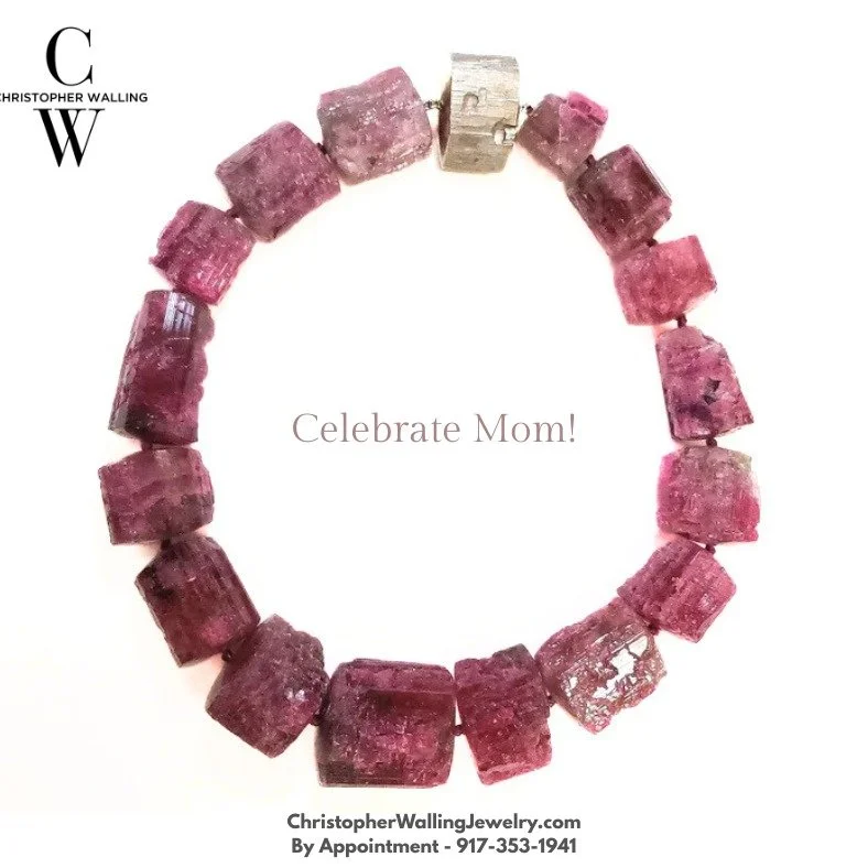 When I was eleven, I went on a summer-camp expedition to Maine where we chipped the Black Tourmaline versions of these out of a mine!

The 2,350 cts. of Raspberry Tourmalines here are among the biggest I've seen and illustrate perfectly my loathing o